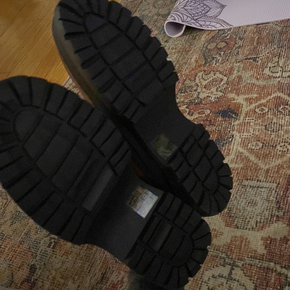 Madewell The Dani Chelsea Lugsole Boot NH208 - Picture 5 of 6